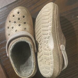 CROCS Kids Sparkling Gold Slippers